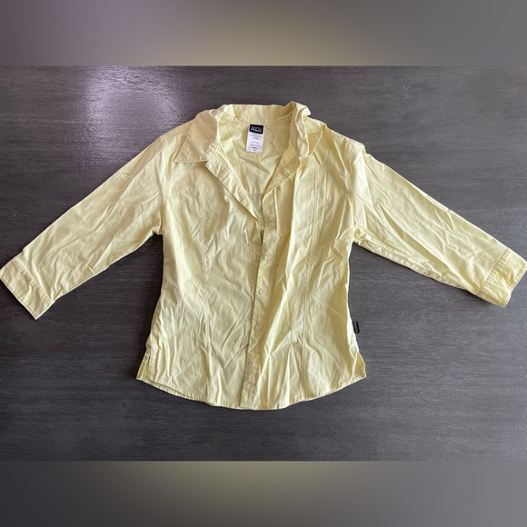 Patagonia Tops - Patagonia Light Yellow Button Up Short Blouse 6
